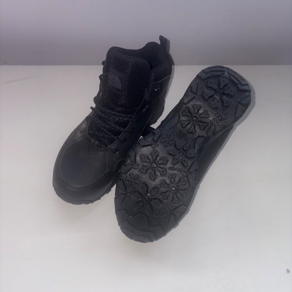 The North Face Boots - Picture 3 of 4